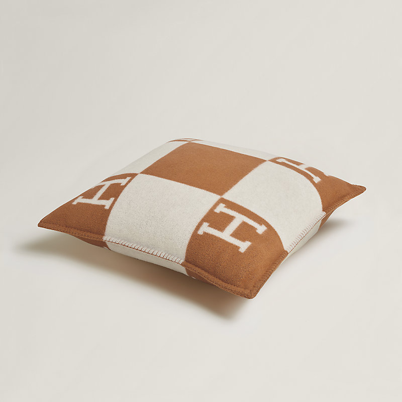 Avalon pillow, large model | Hermès USA
